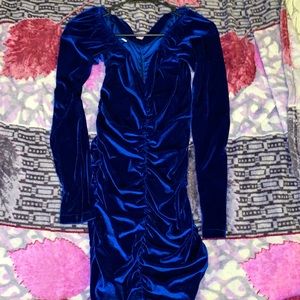 Blue velvet dress only used for maternity pic.